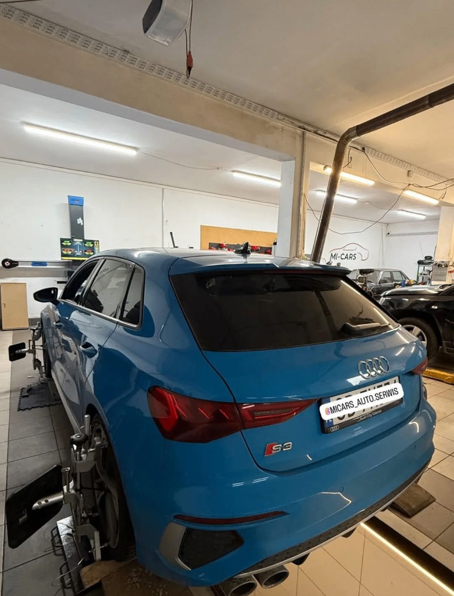 Audi S3 na geometrii kół w MI-CARS Auto Serwis